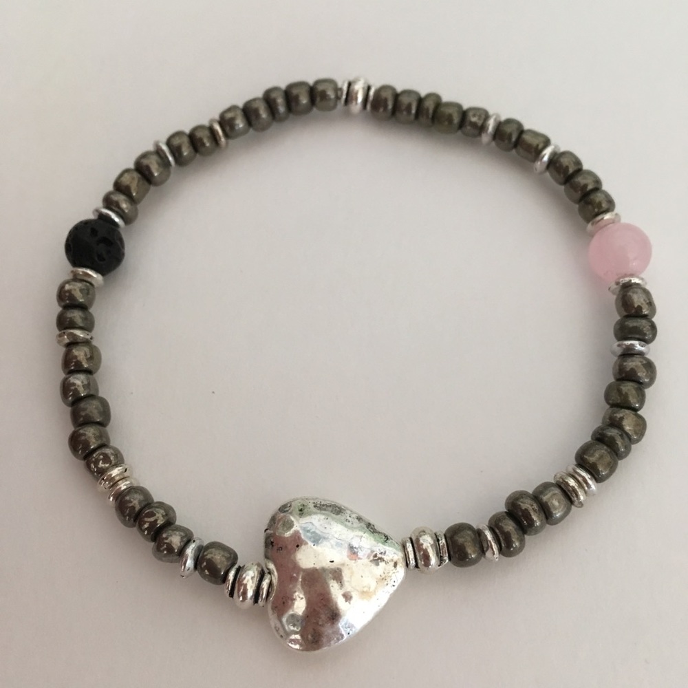 💗 Essential Oil Diffuser Bracelet - Picture 2 of 2